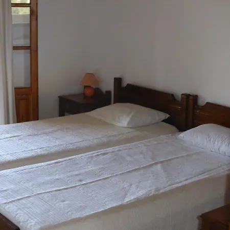 Apart-hotel Andre Village 2*