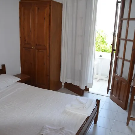 Andre Village Apart-hotel 2*