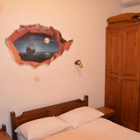 Apart-hotel Andre Village