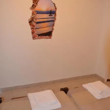 Apart-hotel Andre Village