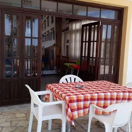 Andre Village Apart-hotel 2*
